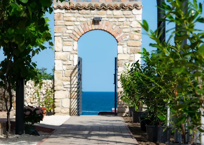 Halta Pescarus Douăzeci şi Trei August